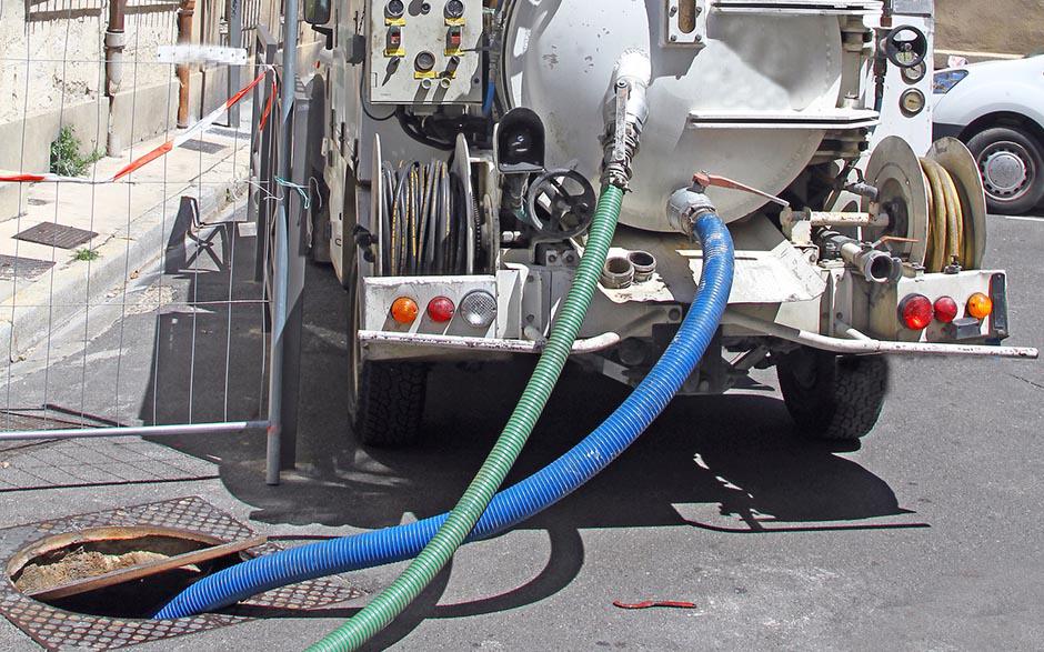 déboucheur canalisation électrique Paris 8